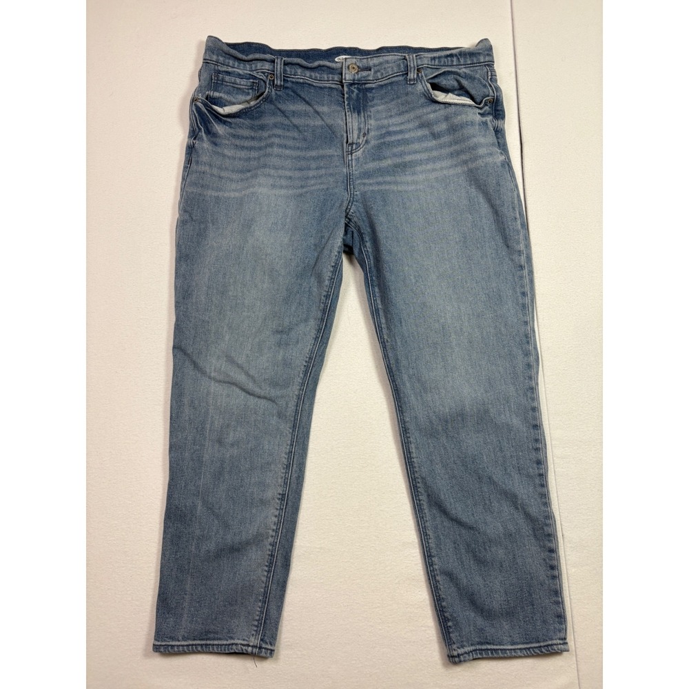 Old Navy Boyfriend Mid-Rise Jeans Light Wash Blue Stretch Denim Womens Size 14